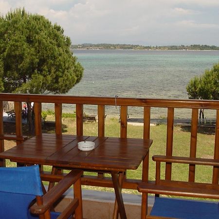 Studios Efi Beach Vourvourou Dış mekan fotoğraf