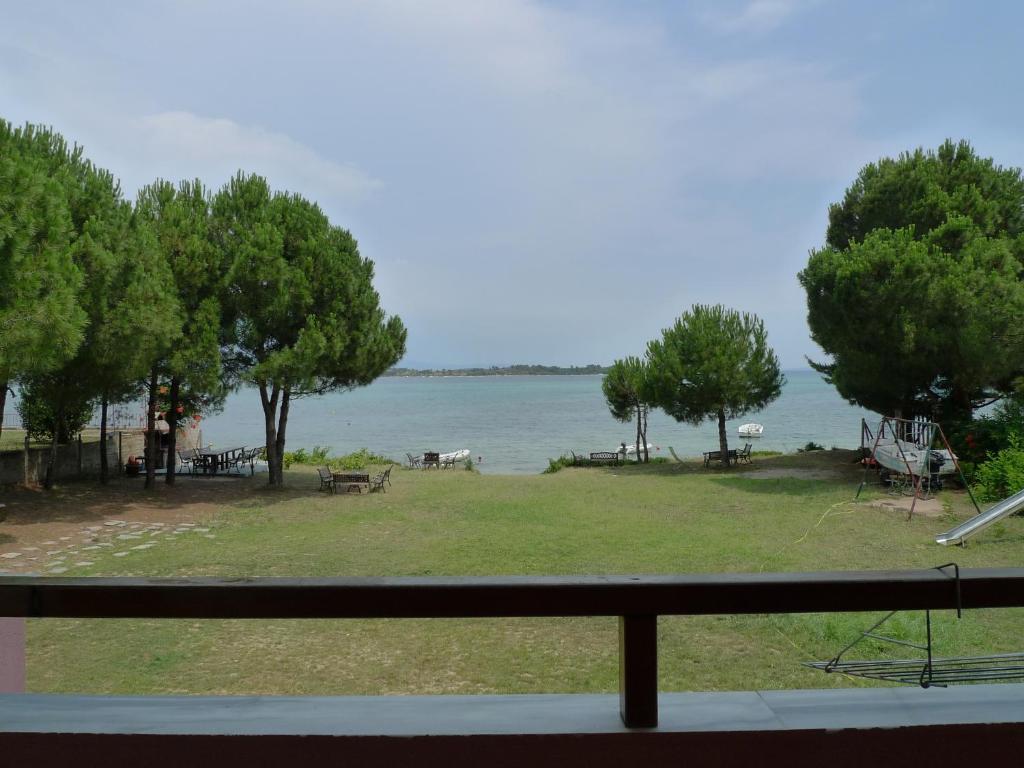 Studios Efi Beach Vourvourou Dış mekan fotoğraf