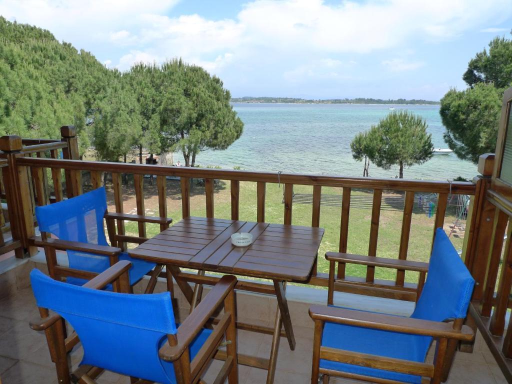 Studios Efi Beach Vourvourou Dış mekan fotoğraf